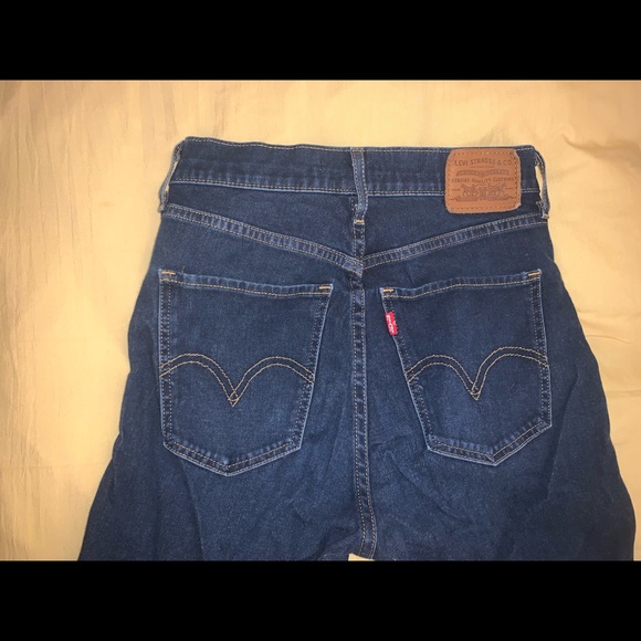 Levi’s High Rise Bundle! - Picture 3 of 3